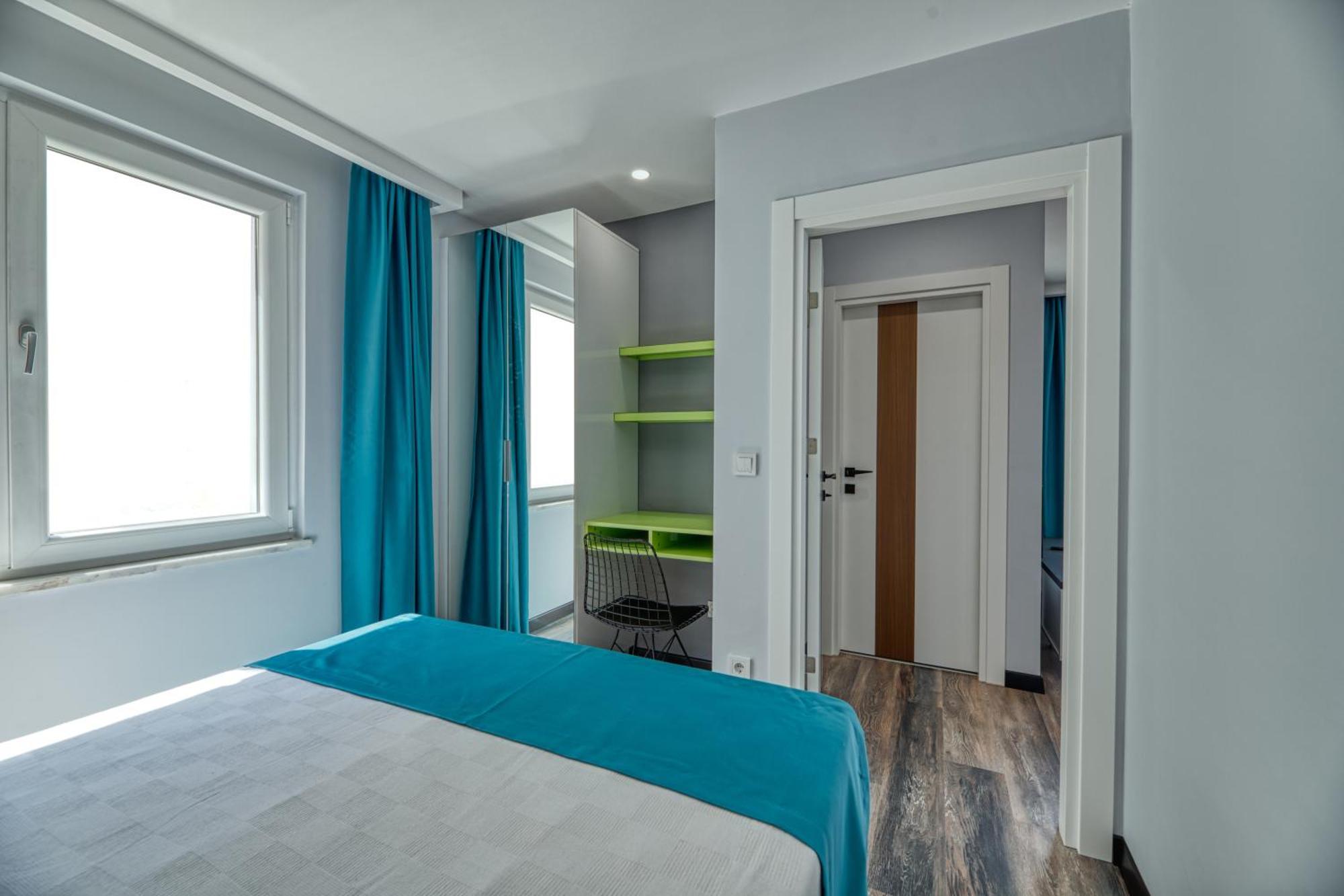 Grisverde 3*